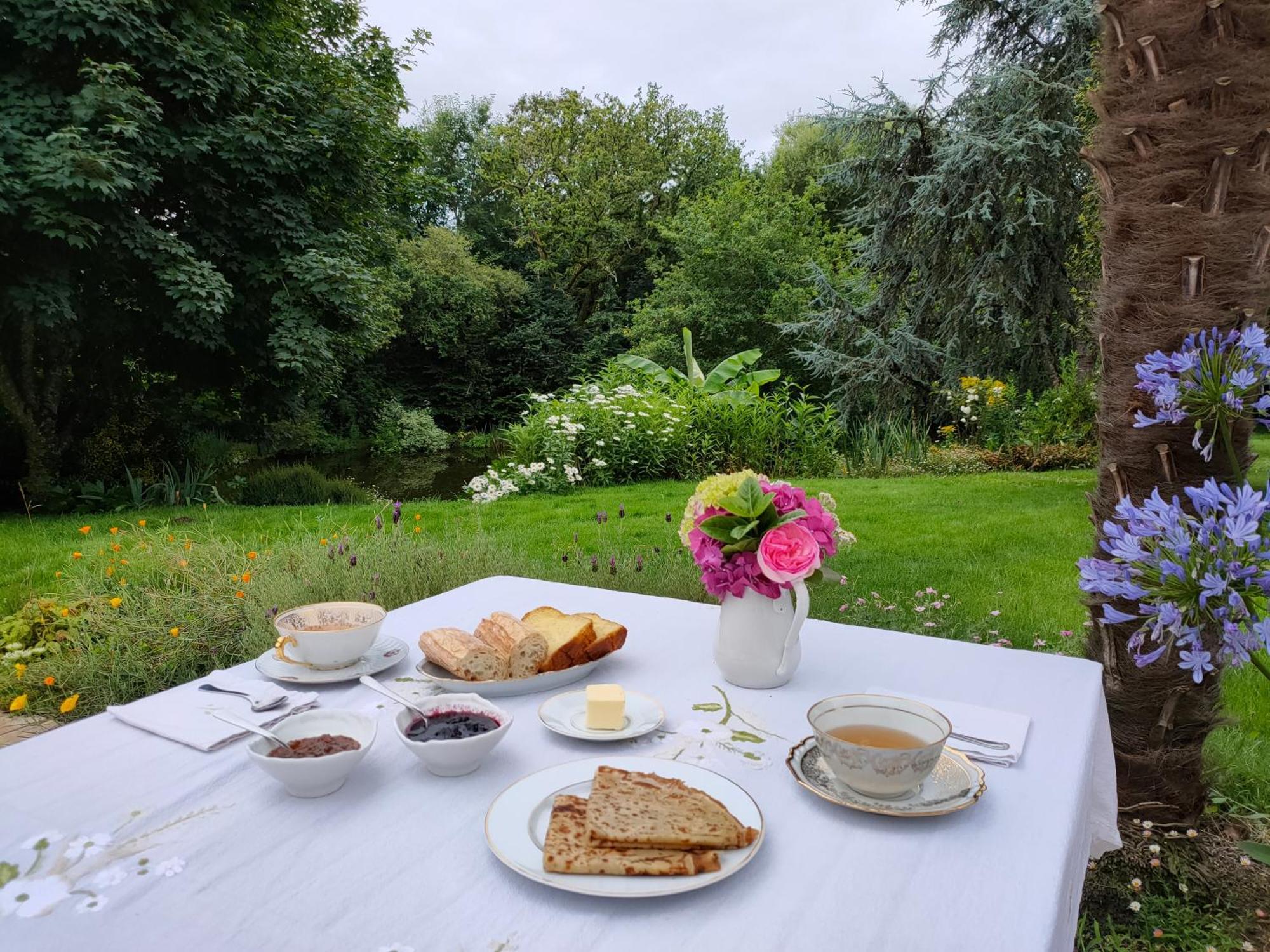 Bed and Breakfast Chez Sophie Plescop Exterior foto
